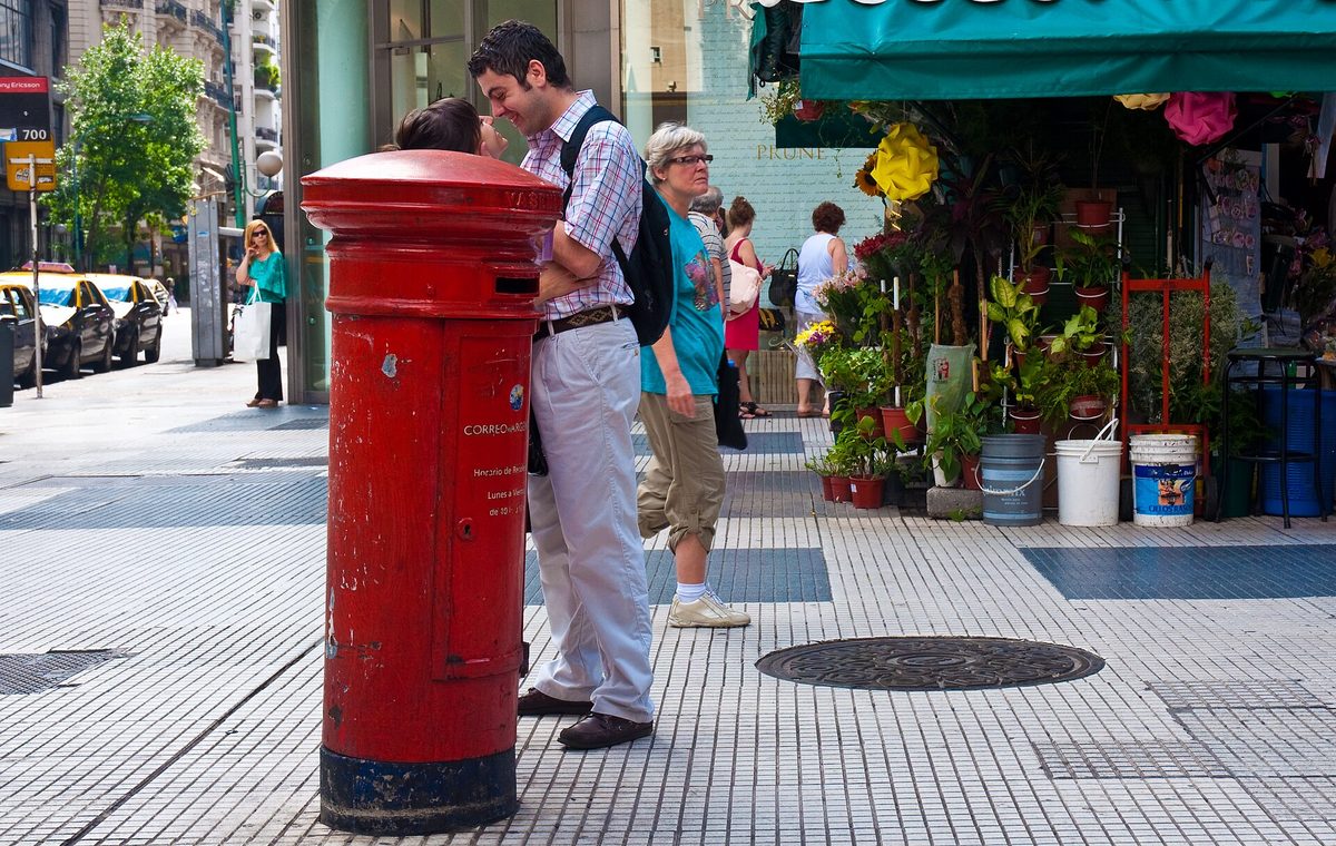 A busy Buenos Aires street - staying aware is one of the most important Buenos Aires travel tips