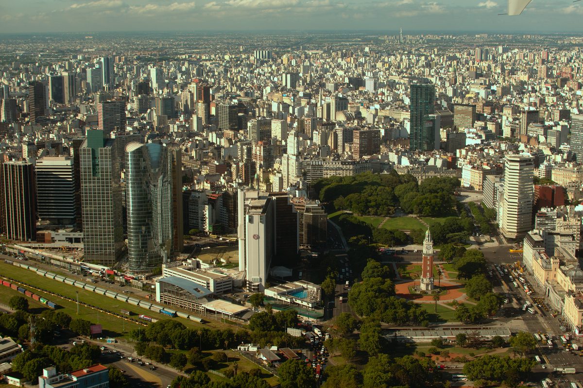 Retiro train and bus terminal Buenos Aires where tourists should stay alert for pickpockets