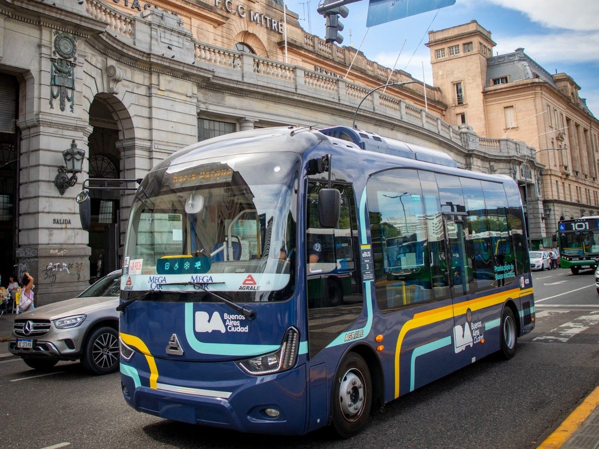 A modern Buenos Aires Ciudad electric city bus outside Retiro station