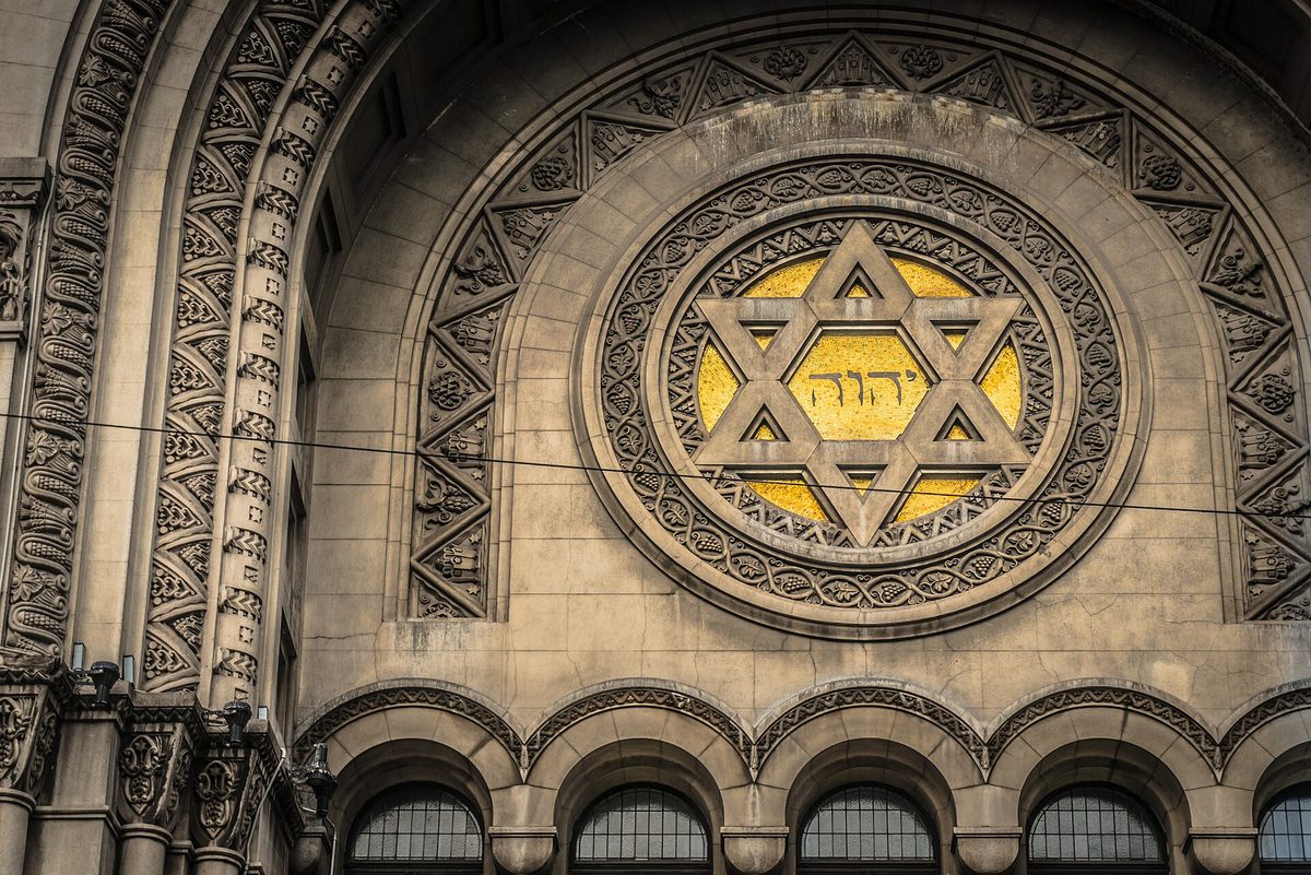 The gilded Star of David window on the Templo Libertad synagogue near Plaza Lavalle