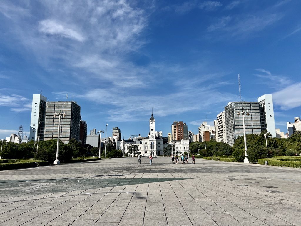 Plaza Moreno and the Palacio Municipal in the geometric centre of La Plata