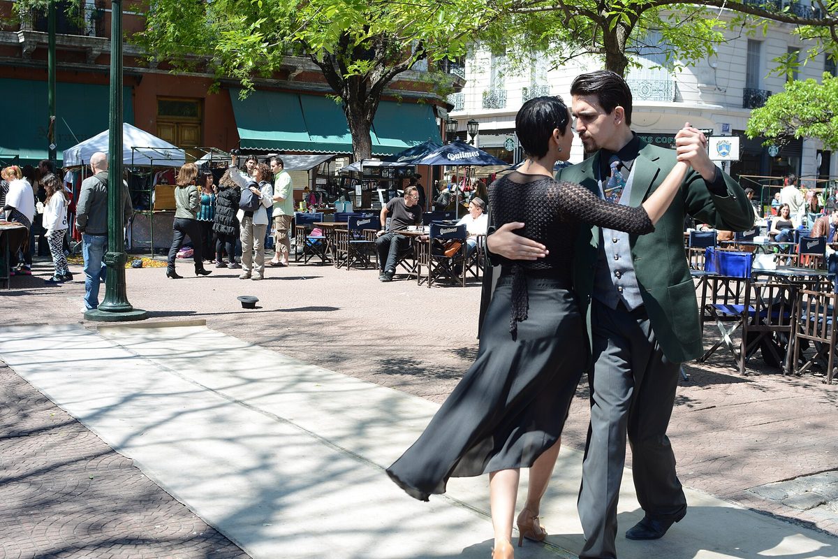 Tango couple in close embrace, the dance style judged at the Buenos Aires championship