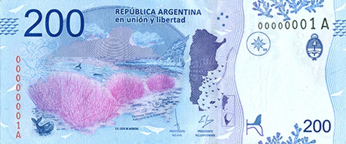 An Argentine 200 peso banknote, the kind of small note used to leave a cash tip in Buenos Aires